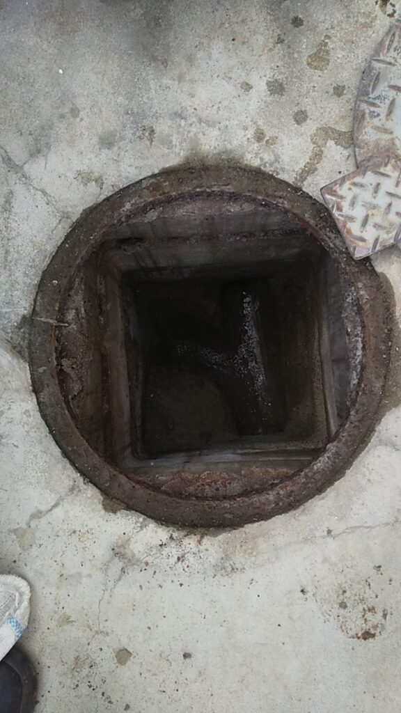 久喜市 ２Fトイレ排水管改修工事